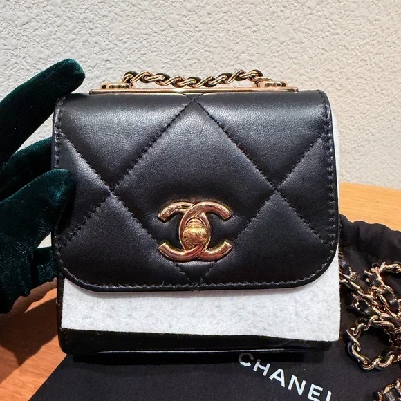 Chanel Lambskin Mini Trendy CC/Clutch Chain - Picture 3 of 14